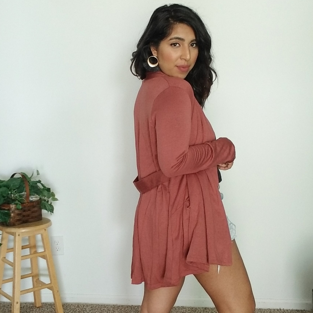 𝙇𝘼𝙎𝙏 𝙊𝙉𝙀 | ULTRAMODERN OPEN CARDIGAN MAUVE - Picture 3 of 8